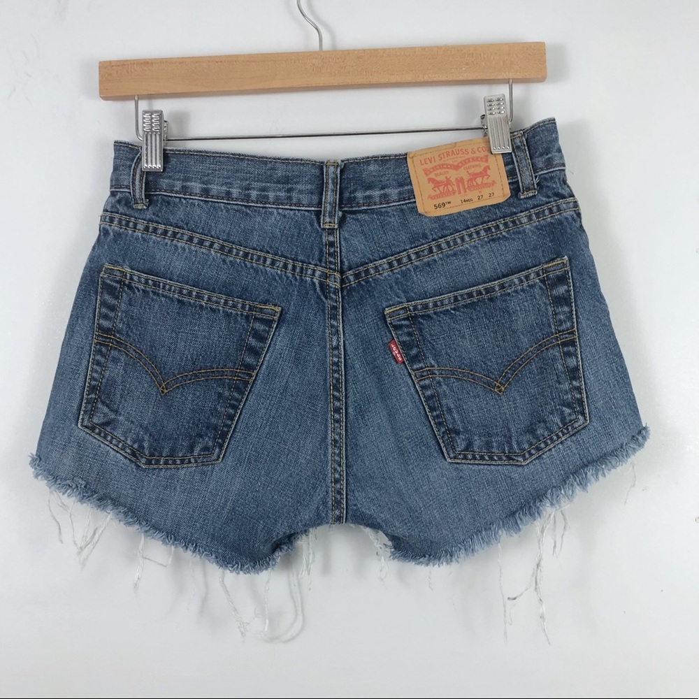 Vintage Levis Summer Shorts, Levis denim Shorts - Picture 3 of 3